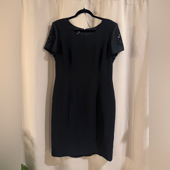 Women’s Black Donna Morgan Formal Dress - Picture 1 of 8